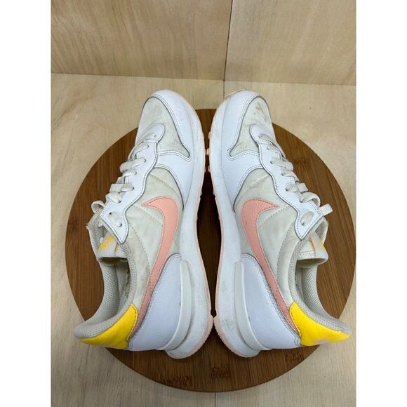 Nike Internationalist White Yellow Athletic Running Shoes Womens 9 - Picture 5 of 8